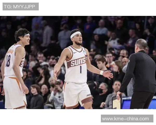 布克今夏将签下2年1498亿美元提前续约合同助力球队未来发展